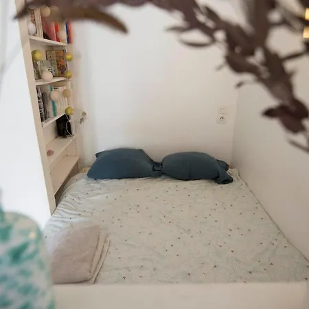 Apartment Bright And Charming In Belleville Paris