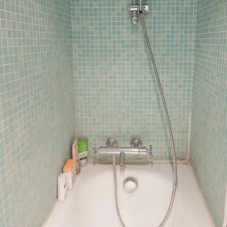 Apartment Bright And Charming In Belleville *